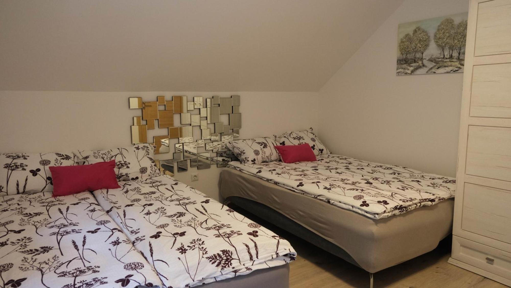 Hisa Lunna - Apartments In A Forest Paradise Vitanje Zewnętrze zdjęcie